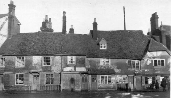 Black and white image of cottages on the Broadway, Chesham.